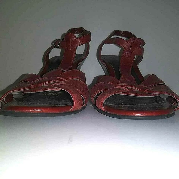 Naturalizer Heels Academy Red Leather Sandles - Picture 4 of 8